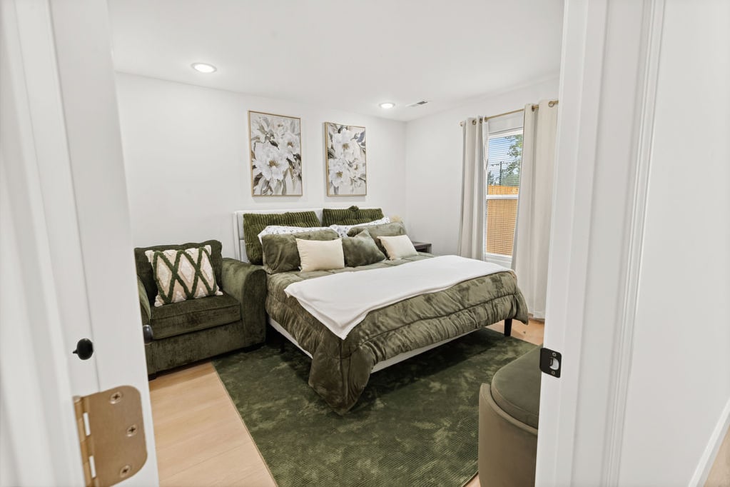 ROOM-1